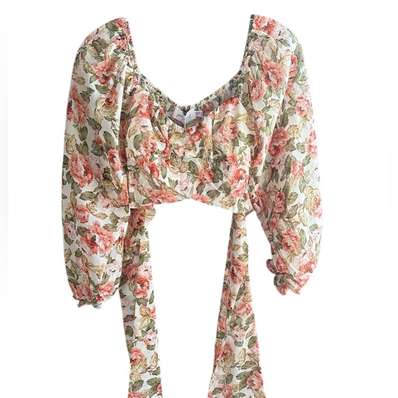 Petal & Pup Floral Two Piece Skirt Set - Adalicia Crop Top & Hasse Mini Skirt - Picture 7 of 11